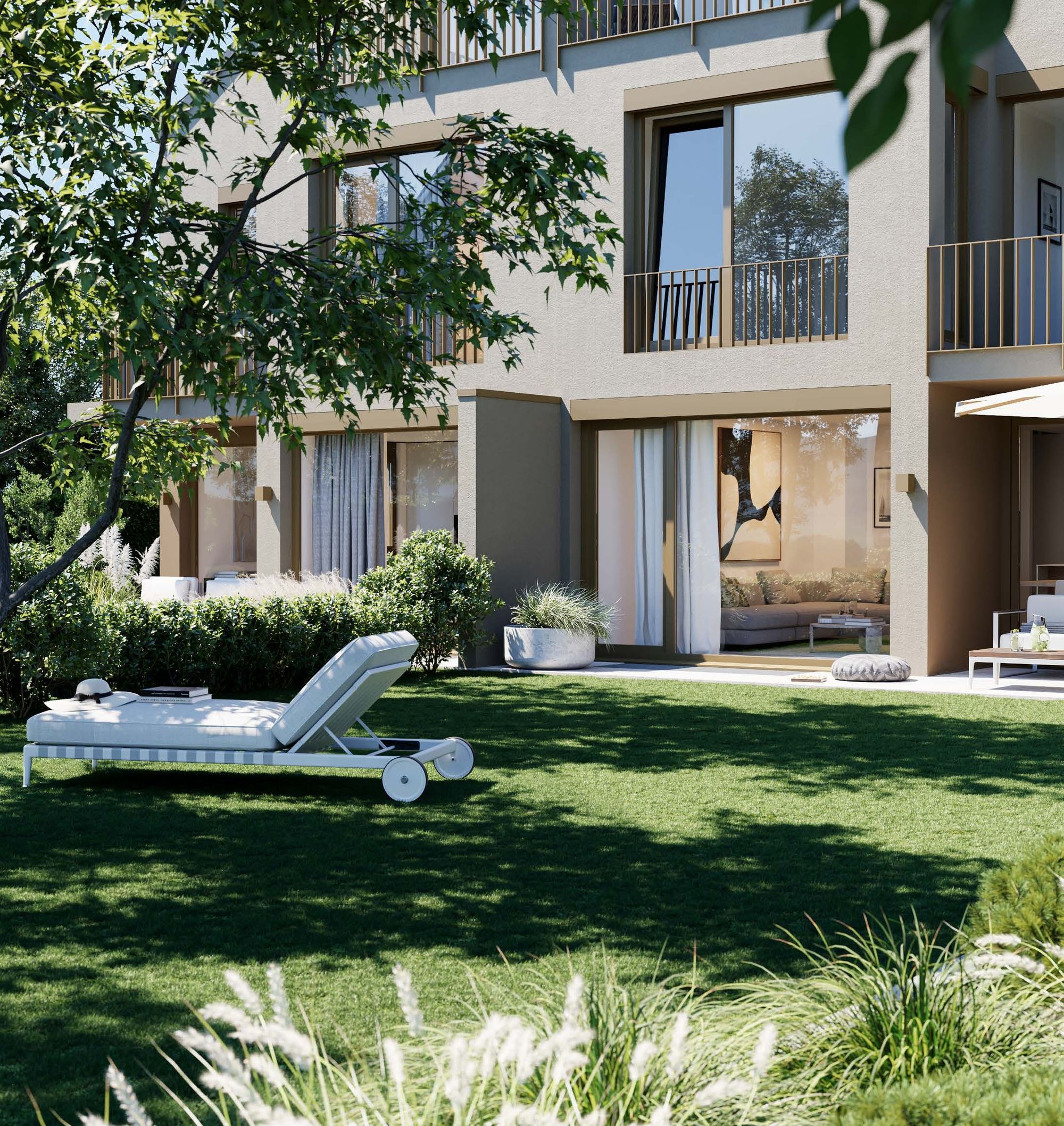 Garten mit Terrasse und Sonnenliege